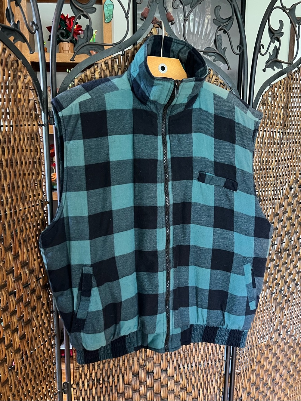XL Ozark Trail Insulated Cotton Plaid Vest
